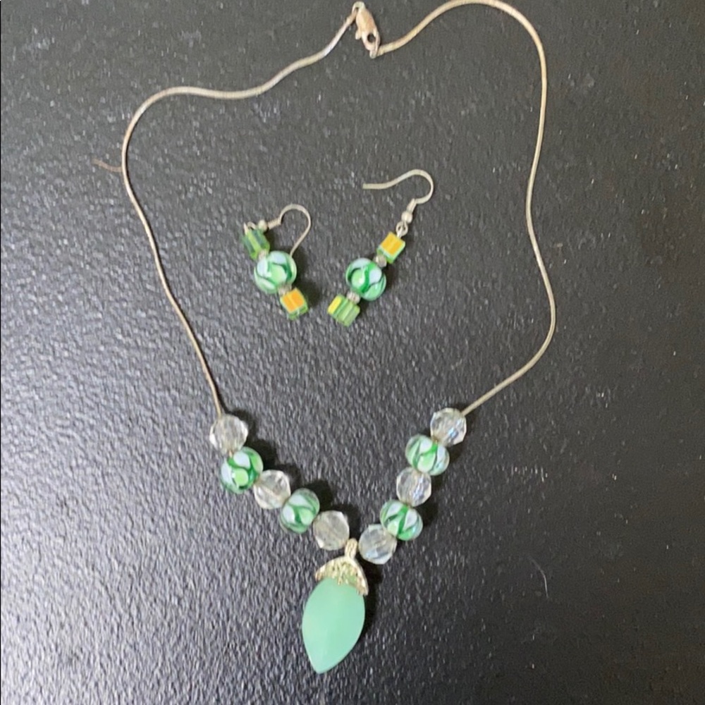 TurquoiseEarring and necklace set